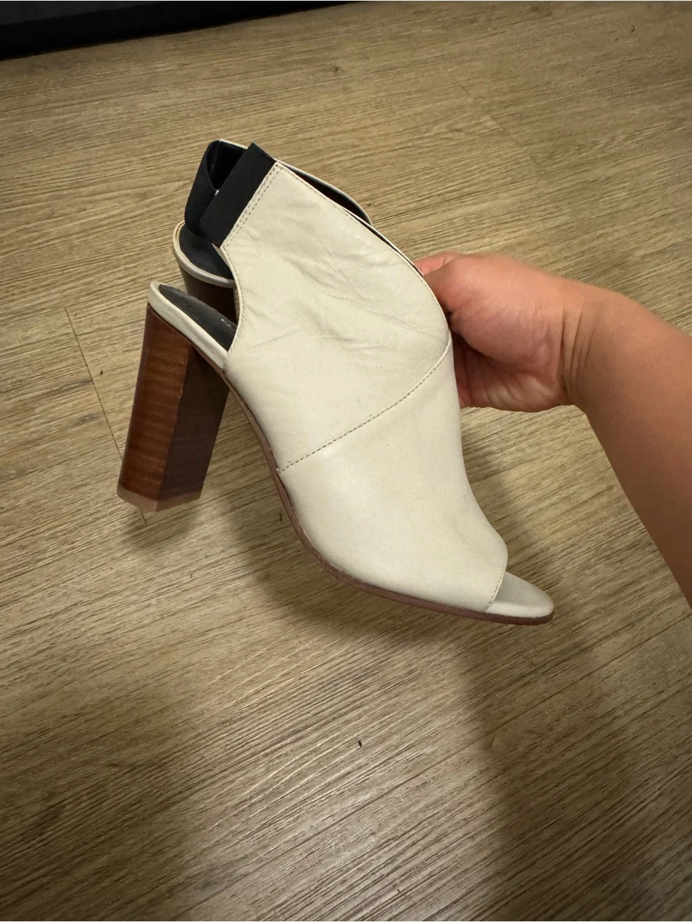 Via Spiga Off-White Open-Toe Leather Block Heel Booties